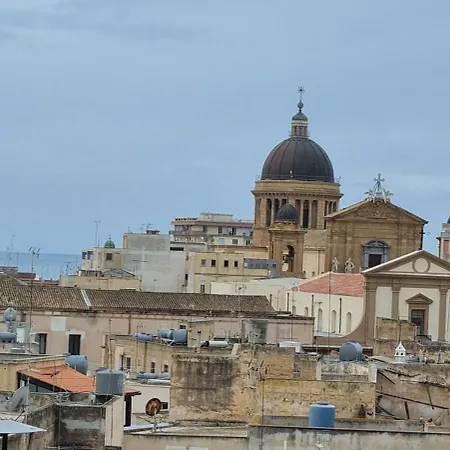 La Finestra Di Uccio * Marsala