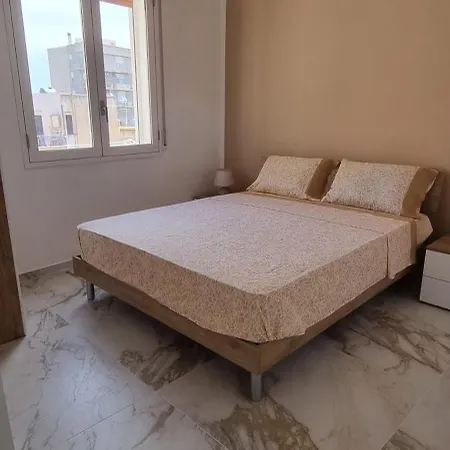 La Finestra Di Uccio Apartment *