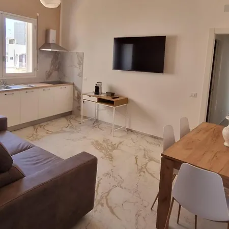 La Finestra Di Uccio Appartement *